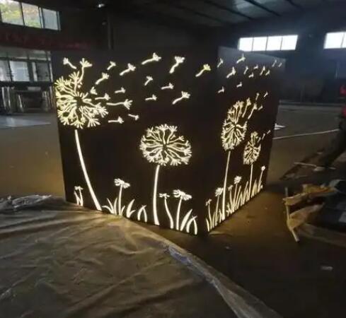 南木林耐候钢灯箱